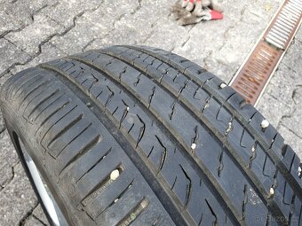 Alu kola vw 5x112 r17 7j et54 letni pneu 225/45/17 - 6