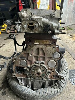 prodám Holý motor 2.0tdi 135kw kod CUN - 6