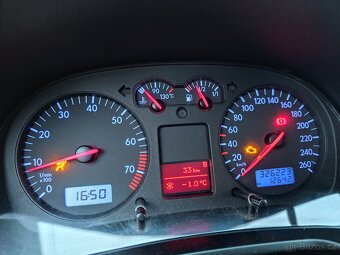 Volkswagen Golf 4 Special Edition - 6