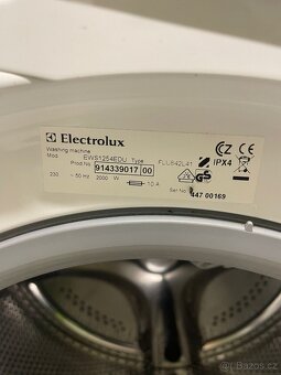 Pračka Electrolux EWS1254EDU. Úzká 39 cm// 1200ot/min// 6kg - 6