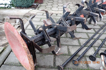 vari - rotavátor 120 cm + vodící kolo + brzd. radličk - 6