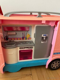 Karavan Barbie - 6