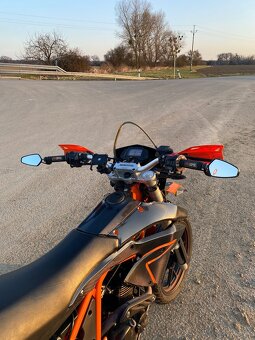 Yuki 125i SR - 6
