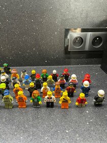 Lego mix + figurky/panáčci 16 kg - 6