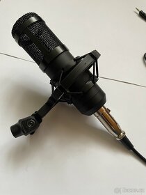 Kondenzátorový mikrofon a držák - 6