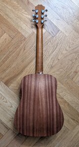 PRODÁM ELEKTROAKUSTICKOU KYTARU TAYLOR BT2E - 6