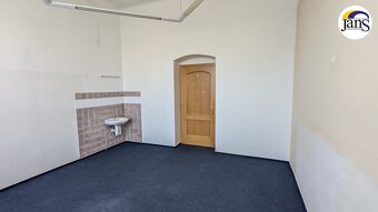 Pronájem kancelářských prostor - 6