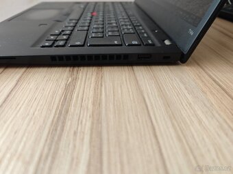 Lenovo ThinkPad T14s - 6