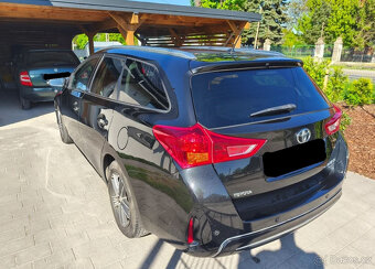 Toyota Auris 2.0 D-4D 85KW Comfort - 6