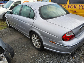 Jaguar S-TYPE 4,0 V8 2000 203kW - MOTOR KO, DILY KRASNY - 6