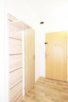 Pronájem bytu 2+1 61 m² Královéhradecká, Klášterec nad Ohří - 6