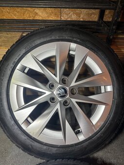 ALU Kola ŠKODA 5x112 R17 ROTARE Zánovní Zimní Pneu 205/55/17 - 6