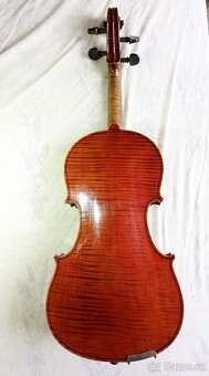 Housle 4/4 - 6