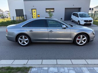 AUDI A8 4:2 FSI R.V 2012 Quattro pěkný vzhled top stav - 6