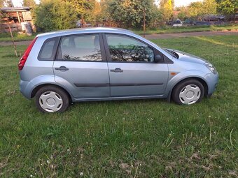 FORD FIESTA 1,3 51 kW 2007 - 6