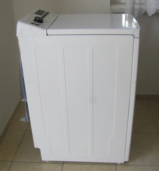 ÚZKÁ VRCHEM PLNĚNÁ PRAČKA WHIRLPOOL - A+++ - 6,5kg - 6