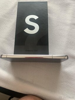 Samsung S22 5G - 6