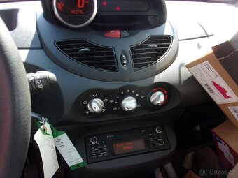 Renault Twingo 1,2 16V 470 - 6