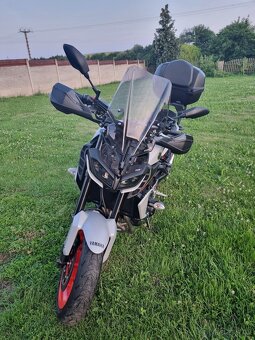 Yamaha MT09 - 6