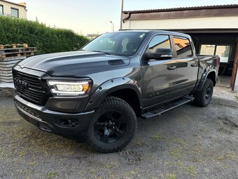 Dodge RAM 5.7 4x4 TUNING, SPORT, BLACK EDITION - 6