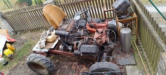 Traktor 4x4 - 6