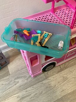 Barbie karavan snů 3v1 - 6