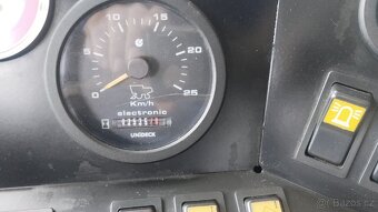 Sampo 3065 kombajn mlatička - 6
