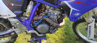Yamaha YZF 250 rok výroby 2001 - 6