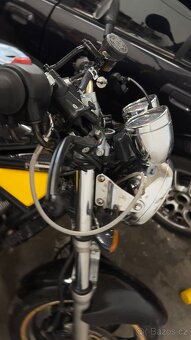 Suzuki Bandit 600 - 6