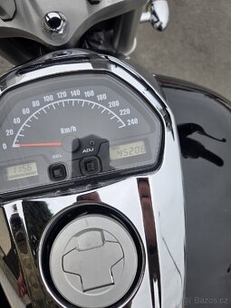 Suzuki intruder 1800 - 6