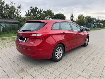 Hyndai i30 Combi 1.6 CRDi 81 kw Původ ČR - 6