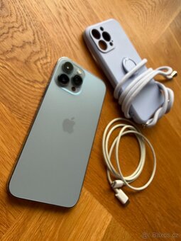 Prodám iPhone 13 Pro Max 128 GB Sierra Blue - zánovní - 6