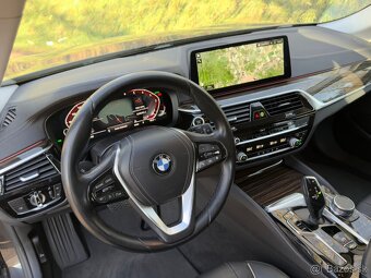BMW • 530d • 9/2021 • Nebúrané • - 6