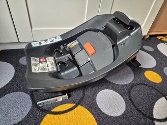 Cybex Aton 5 +  isofix základna - 6