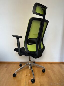 Stylová Kancelářská Židle PC 3600 - 6