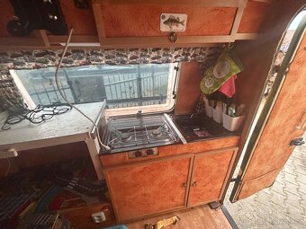 Karavan obytný do přírody na ryby atd. - 6