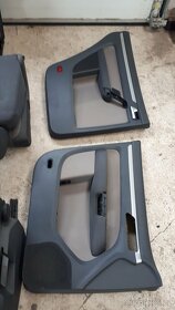 Prodám interiér / sadu sedadel VW Touran Cross. - 6