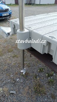 Plovoucí přístavní molo z plastových plováků M50 - 6
