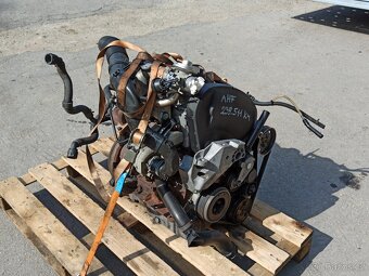 MOTOR SE ZÁRUKOU - ŠKODA OCTAVIA I. 1,9TDi 81KW - typ AHF - 6