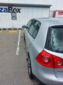 Volkswagen Golf 1.6 MPI - 6