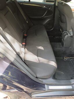 Mercedes-Benz C220 - 6