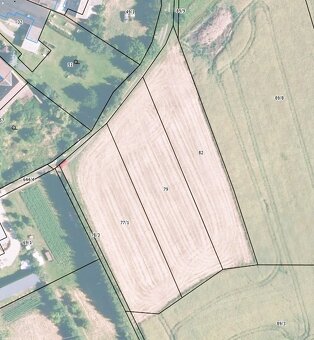 Stavební pozemek v obci Stavenice - 6