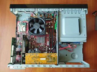 Multimediální PC Fujitsu Siemens scaleo E - 6