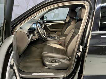 Volkswagen Touareg 3.0 TDI 210KW 4M ELEGANCE,VZDUCH,IQ.LIGHT - 6