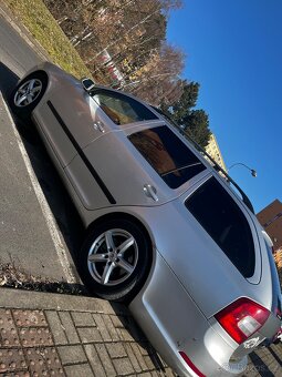 Škoda Octavia 2 1.9TDI 77KW (110KW) RS paket - 6
