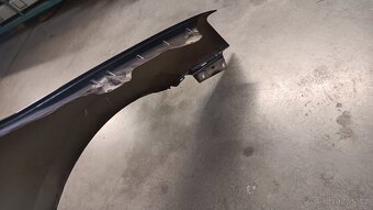 Prodám přední L blatník na škodu octavia 3 facelift - 6