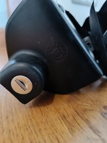 Příčný střešní nosič na Octavia II Combi
 - 6