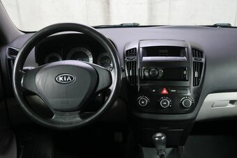 Kia Ceed 1.4i,CZ,manuál - 6