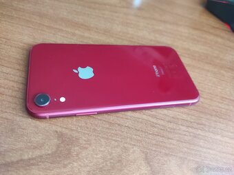 iPhone XR 64GB - červený - 6