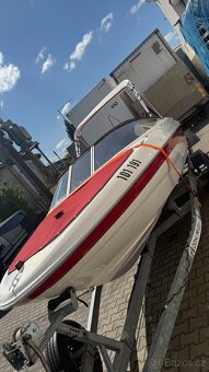 Motorová loď Bayliner 1850LS - 6